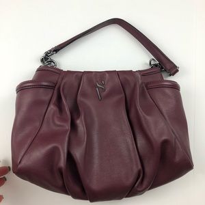 Beautiful Simply Vera Wang hand bag